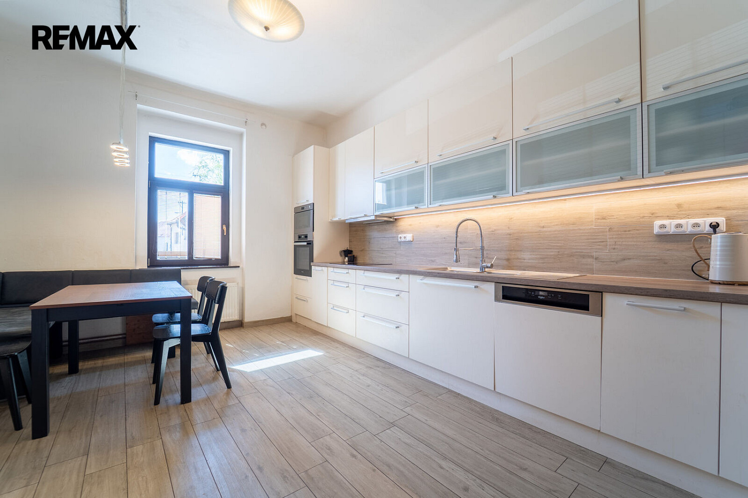 Prodej domu 220 m² s pozemkem 312 m² – fotografie 3