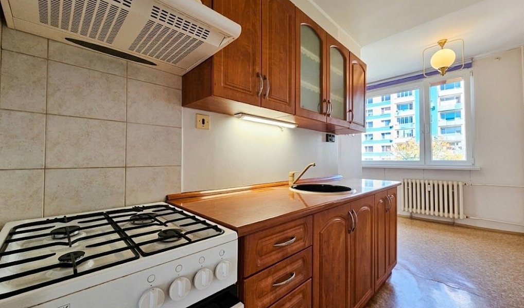 Prodej bytu 4+1 79 m², Jirkov – náhled fotky 2
