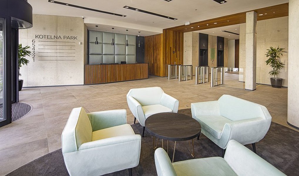 Pronájem kanceláře 872 m², Praha – náhled fotky 7