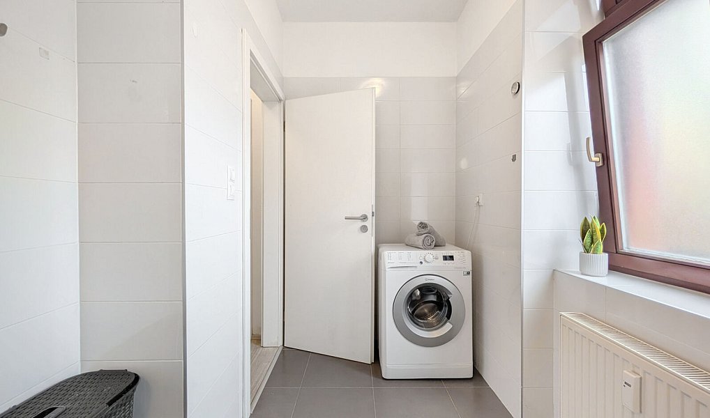 Prodej bytu 1+kk 22 m², Praha – náhled fotky 10