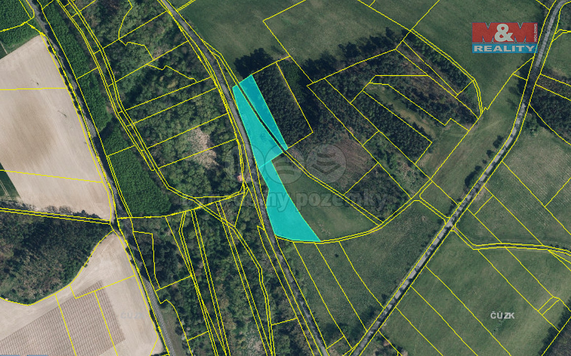 Prodej pole 7 398 m²
