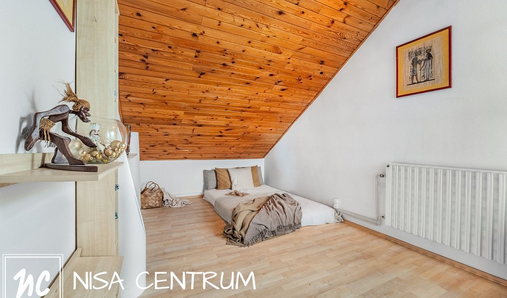 Prodej domu 270 m² s pozemkem 892 m², Stráž nad Nisou – náhled fotky 15
