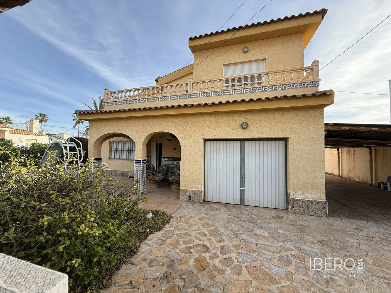 Prodej domu 170 m² s pozemkem 532 m² — photo 2