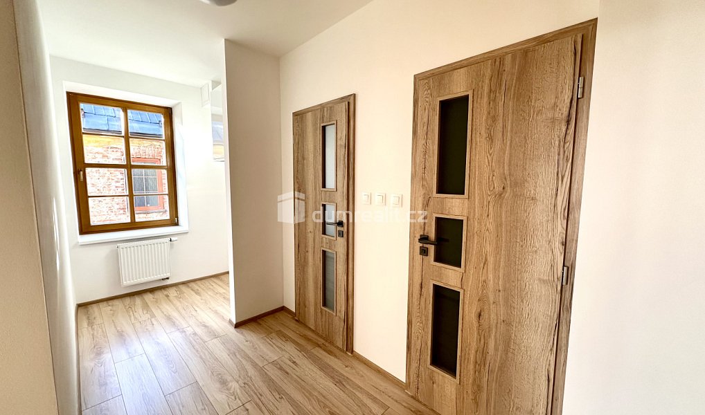 Prodej bytu 2+kk 69 m², Horní Blatná – náhled fotky 3