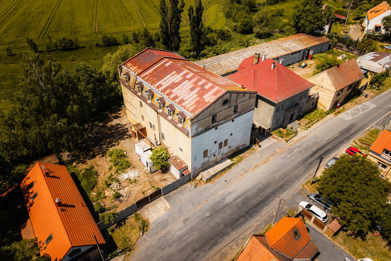 Prodej obchodních prostor 2 956 m²