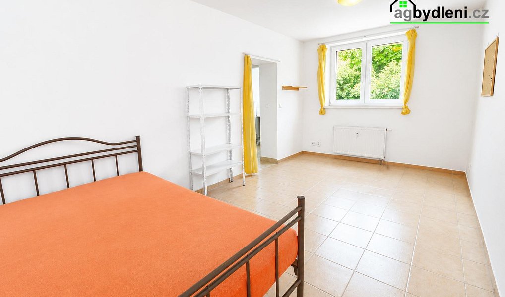 Prodej bytu 1+kk 23 m², Plzeň – náhled fotky 2