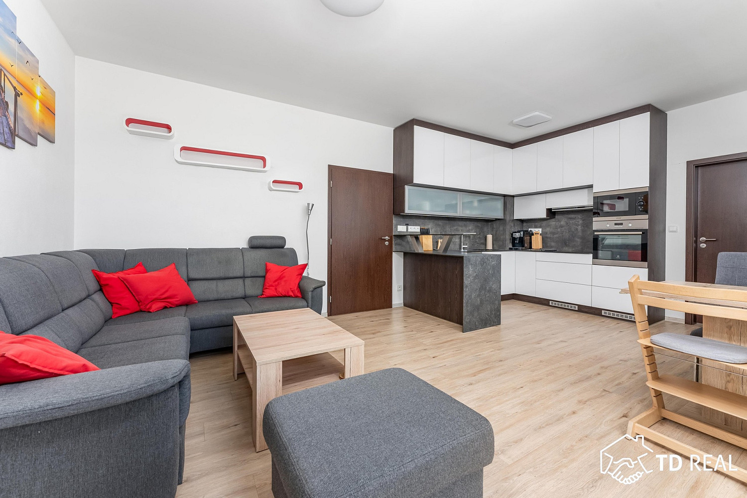 Prodej bytu 3+kk 73 m² – fotografie 3