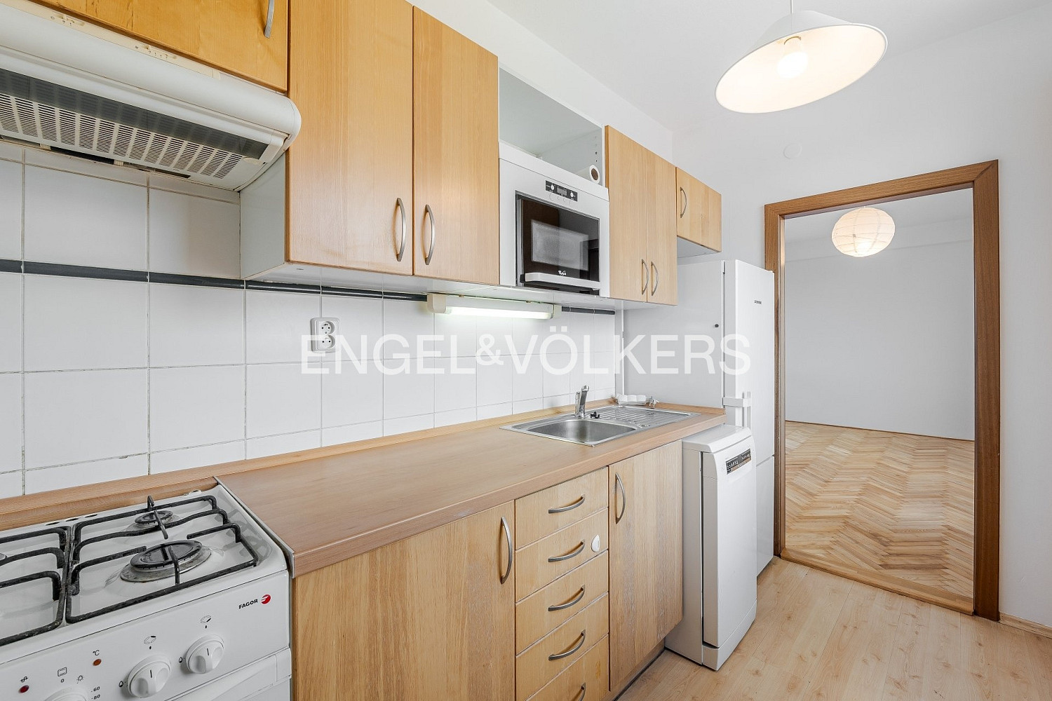 Pronájem bytu 3+1 78 m² – fotografie 2
