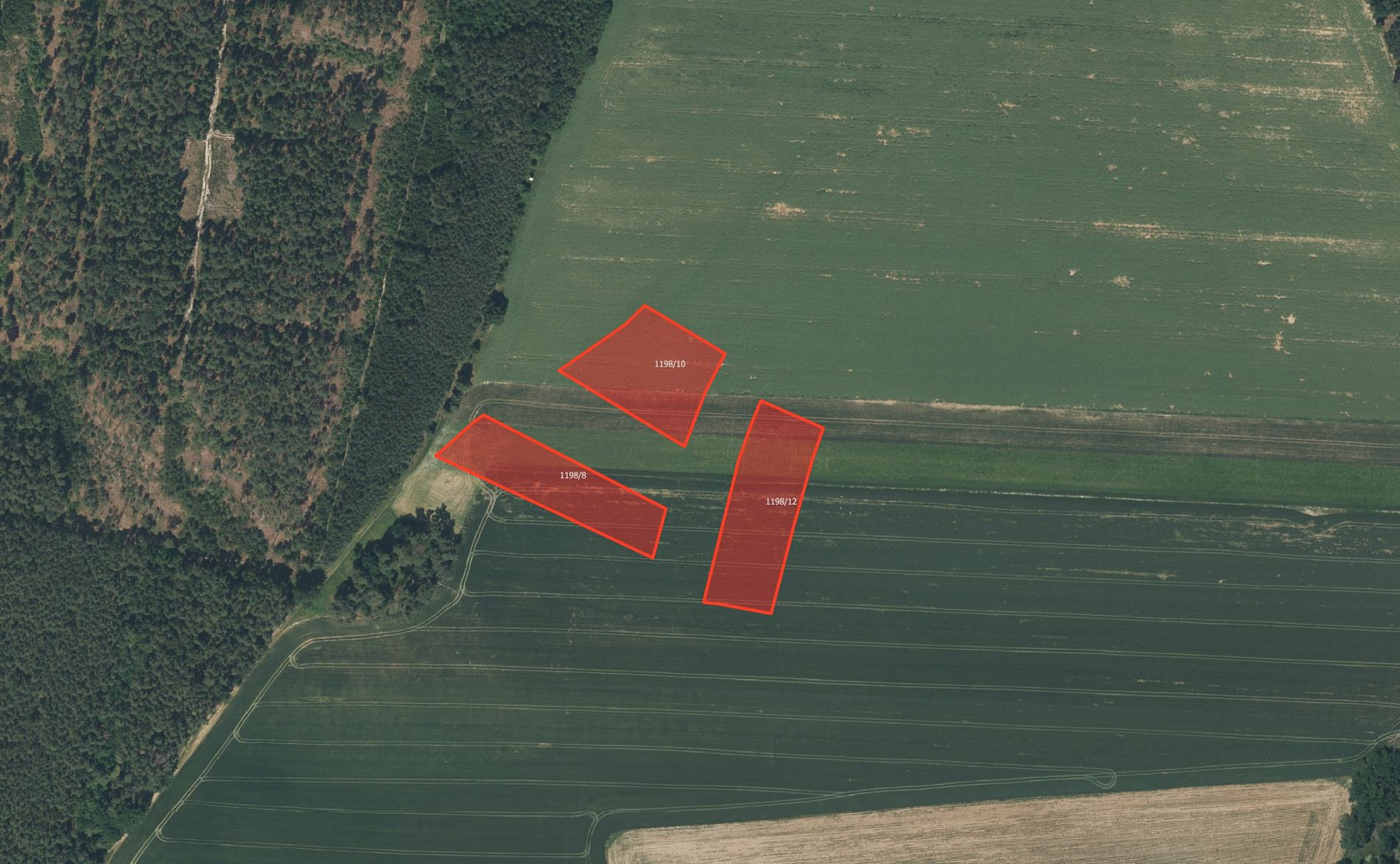 Prodej pole 13 004 m²