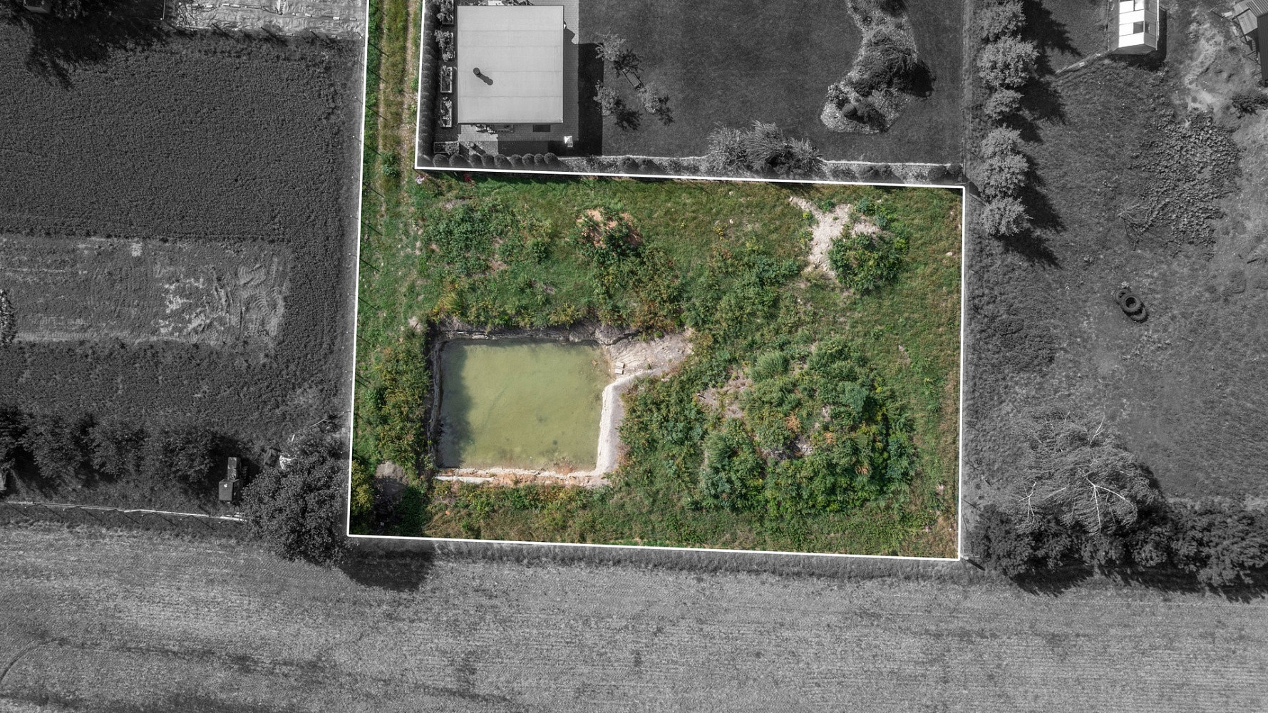 Prodej stavebního pozemku 1 140 m² – fotografie 2