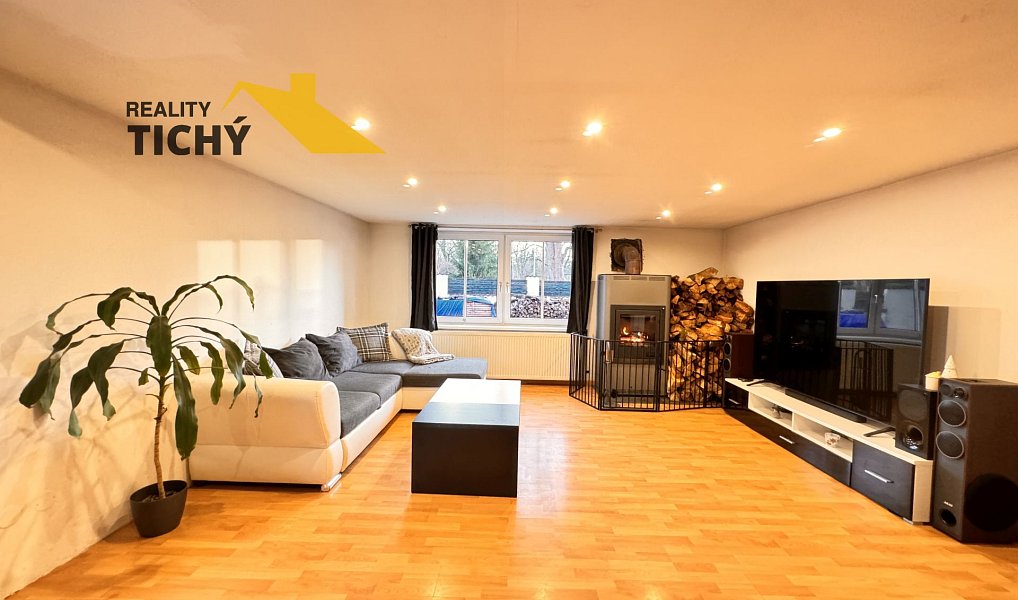 Prodej domu 123 m² s pozemkem 438 m², Hronov – náhled fotky 11