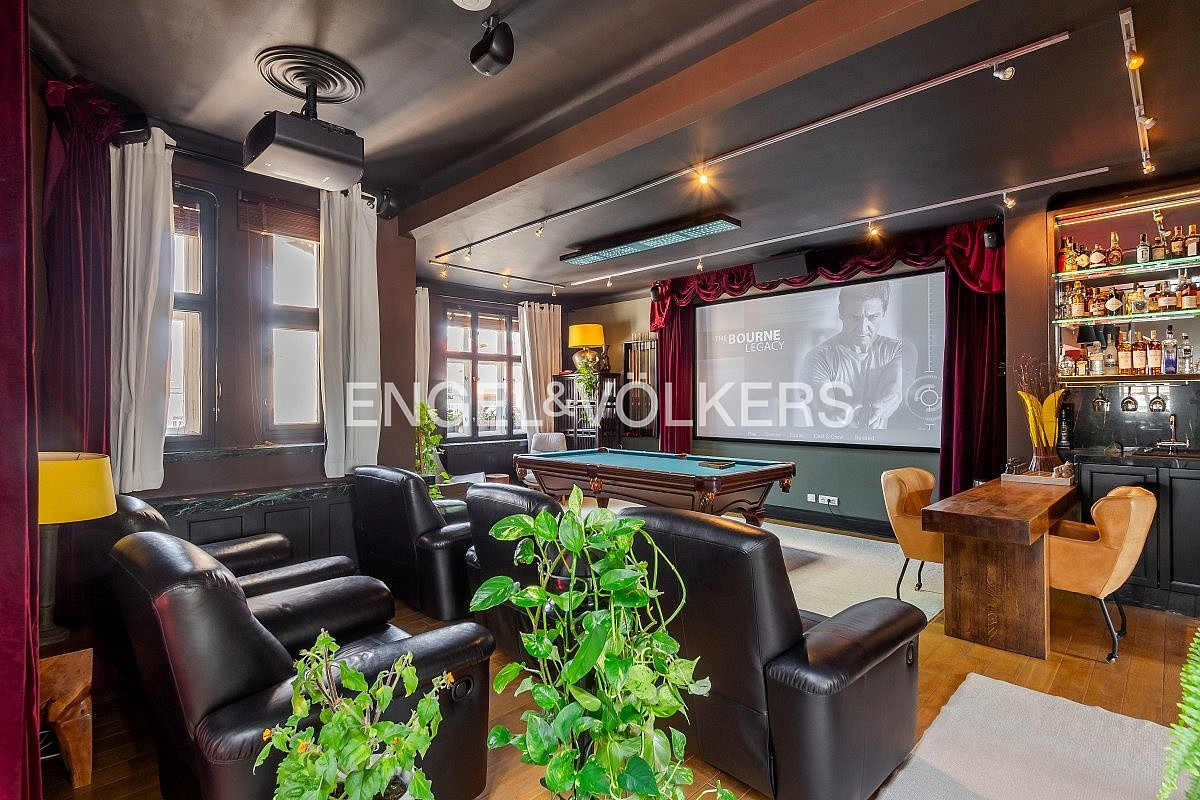 Pronájem bytu 5+kk 600 m²
