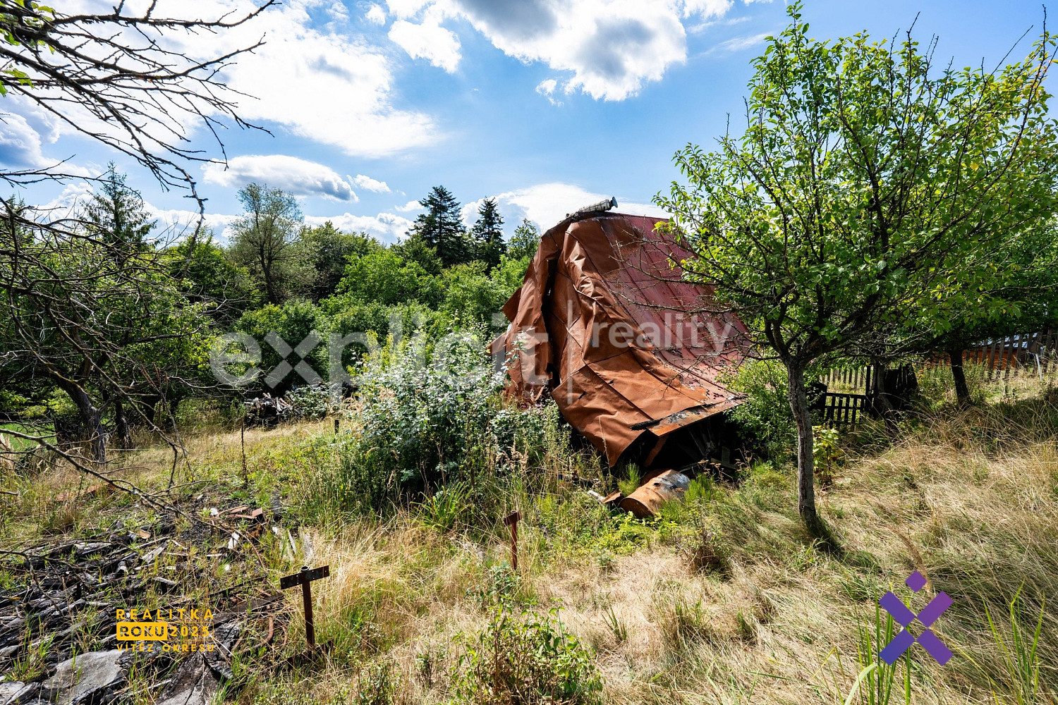 Prodej stavebního pozemku 1 355 m² – fotografie 5