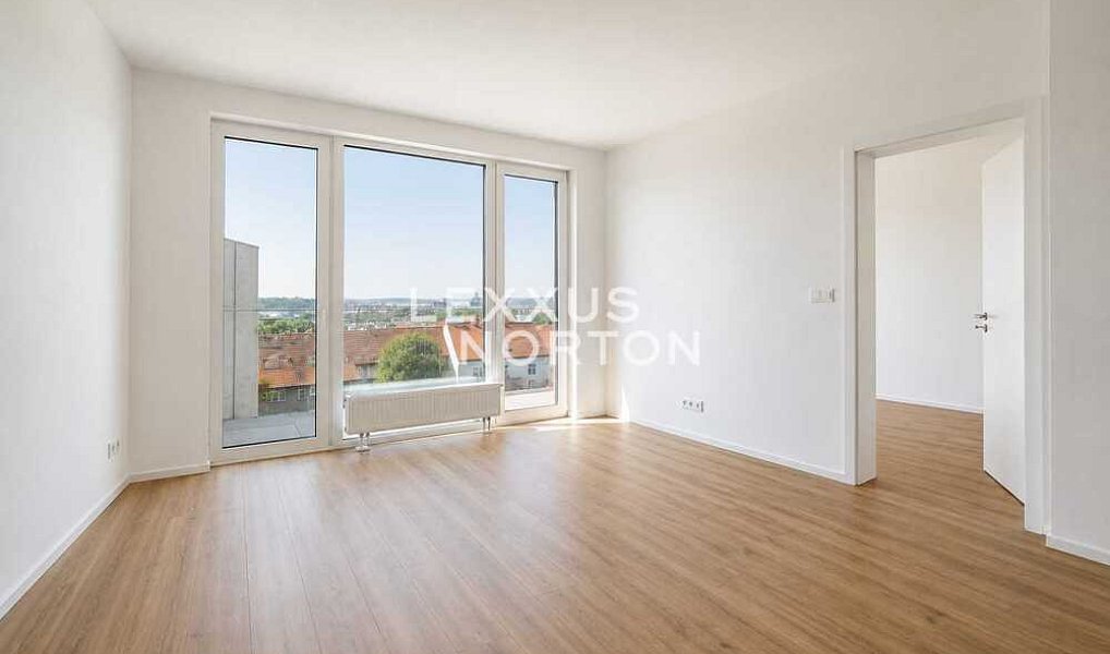 Prodej bytu 5+kk 120 m², Praha – náhled fotky 8