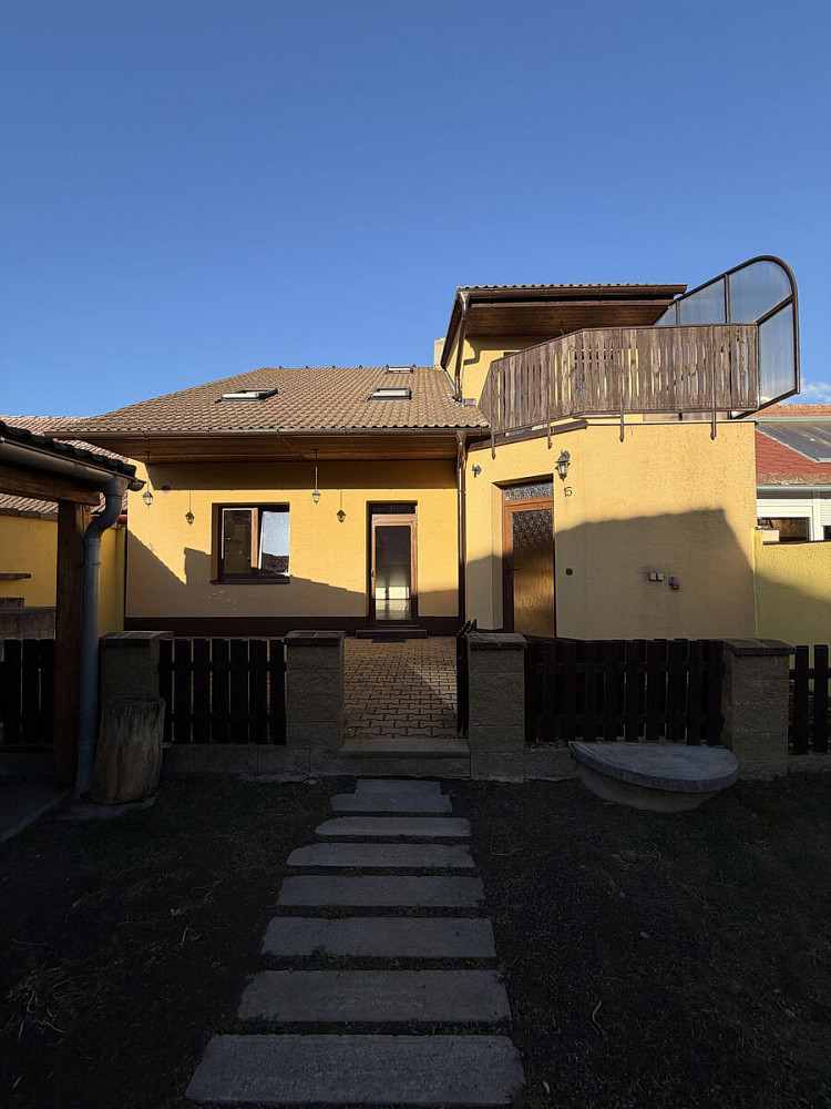 Prodej domu 75 m² s pozemkem 174 m²