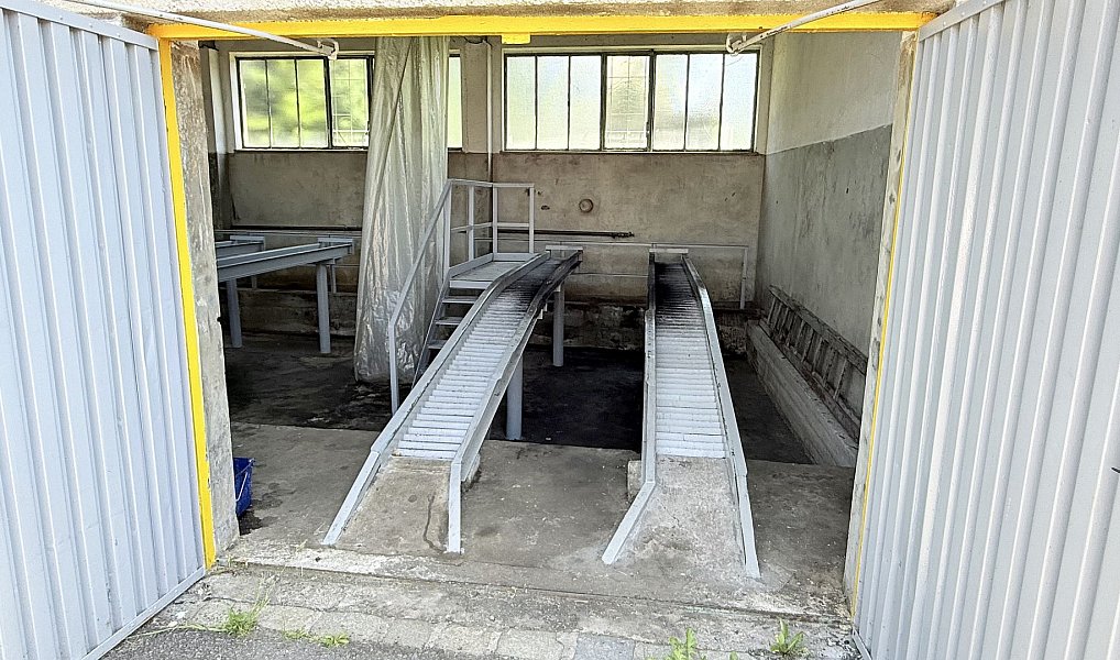 Prodej halové družstevní garáže v Plzni na Doubravce, Plzeň – náhled fotky 9