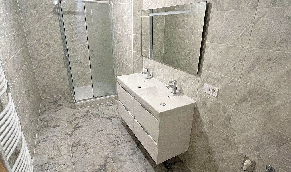 Prodej domu 235 m² s pozemkem 380 m², Hořín – náhled fotky 6