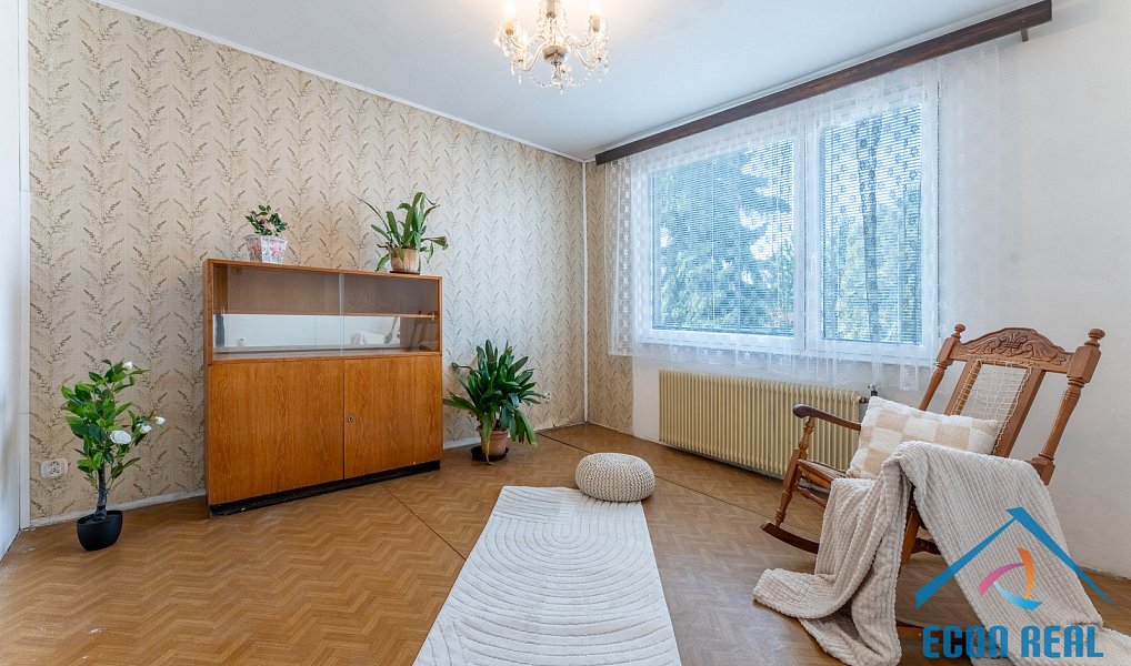 Prodej domu 150 m² s pozemkem 830 m², Jesenice – náhled fotky 19