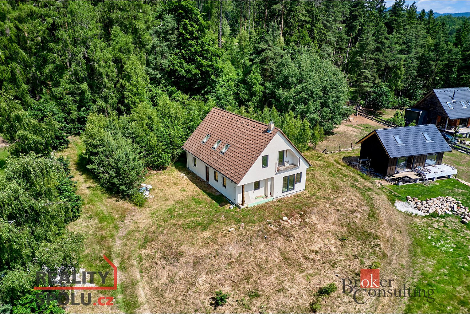 Prodej domu 202 m² s pozemkem 1 488 m² – fotografie 2