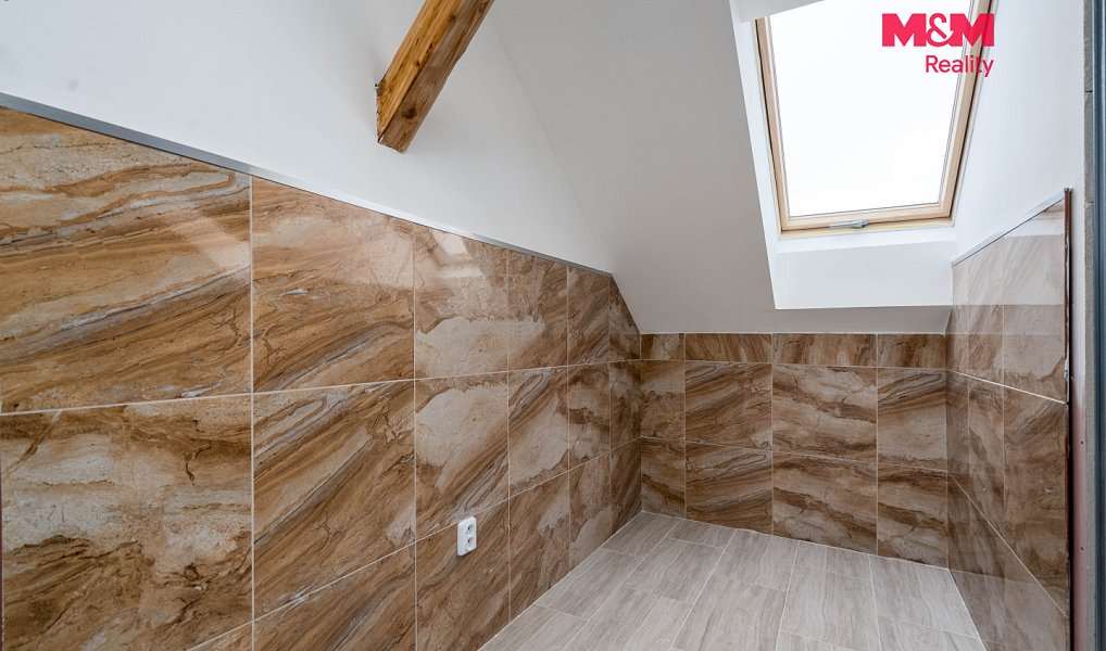 Prodej nájemního domu, činžáku 870 m², Kladno – náhled fotky 20