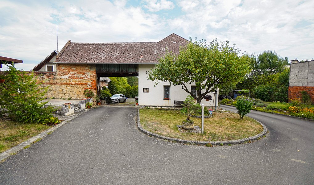 Prodej domu 612 m² s pozemkem 4 214 m², Fryšták – náhled fotky 18
