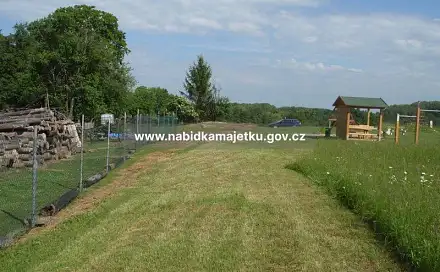 Prodej pozemku 690 m², Zvěstovice, okres Havlíčkův Brod