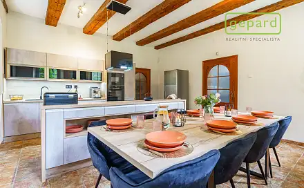 Prodej domu 295 m² s pozemkem 9 233 m², Hazlov, okres Cheb