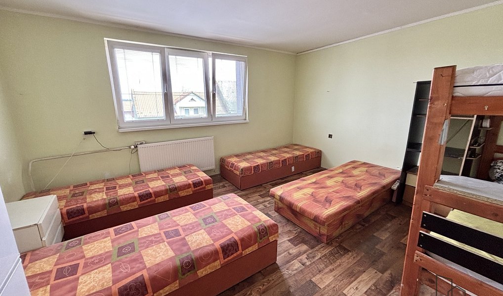 Prodej domu 170 m² s pozemkem 641 m², Uhřičice – náhled fotky 19