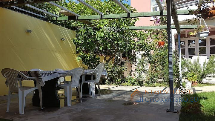 Prodej domu 435 m² s pozemkem 435 m² - Widok 6