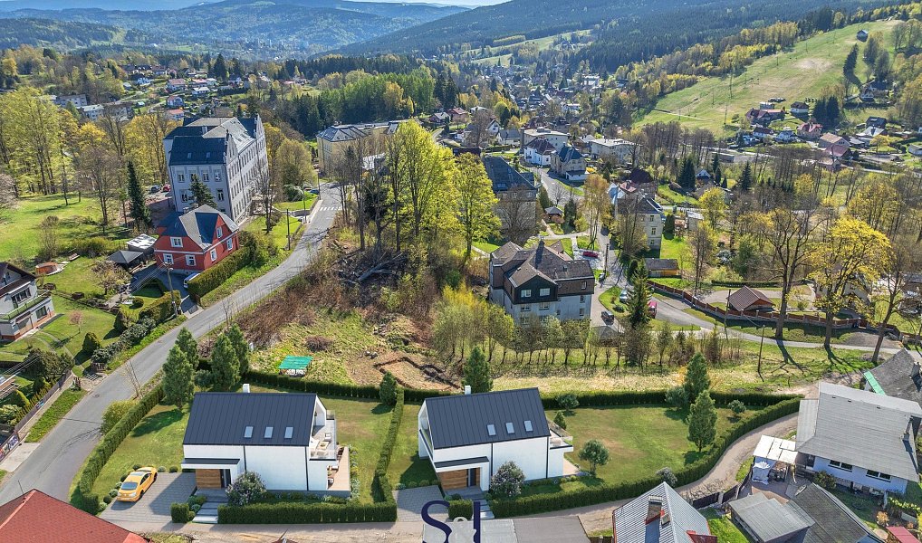 Prodej stavebního pozemku 1 030 m², Smržovka – náhled fotky 3