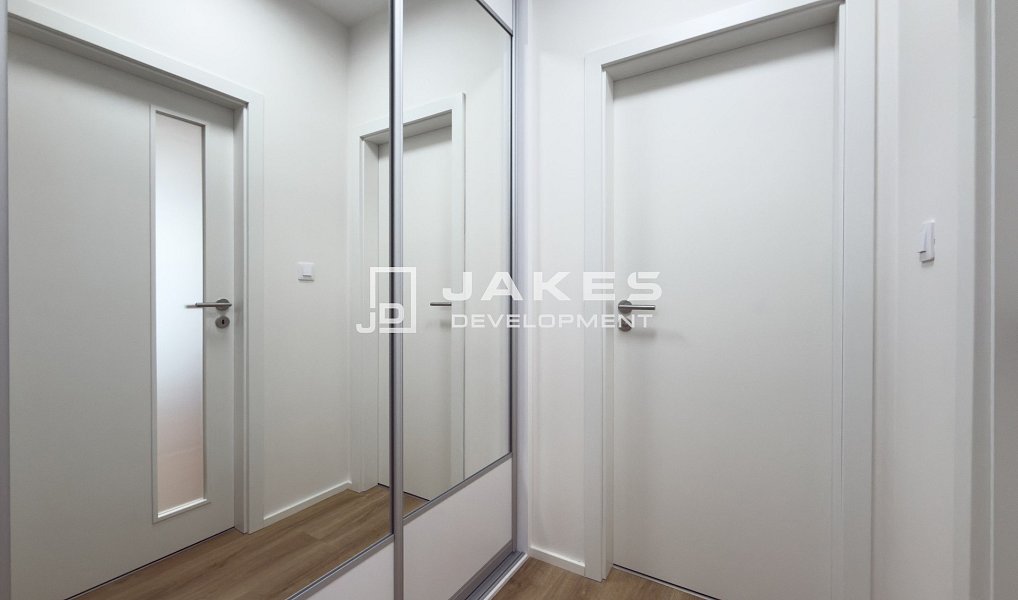 Prodej bytu 1+kk 29 m², Praha – náhled fotky 16