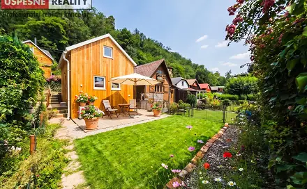 Prodej chaty/chalupy 57 m² s pozemkem 117 m², Černošice, okres Praha-západ
