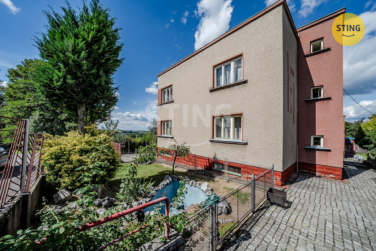 Prodej domu 180 m² s pozemkem 1 439 m² – fotografie 2