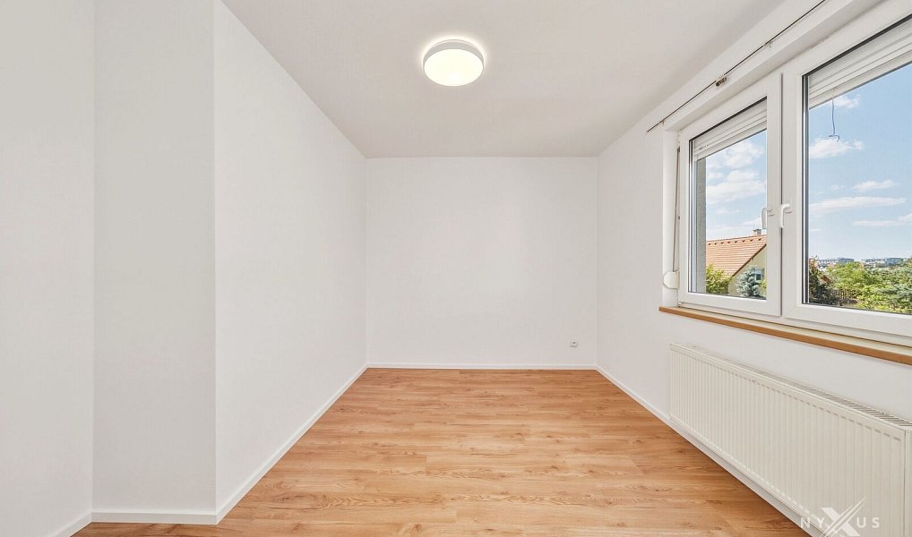 Pronájem domu 324 m² s pozemkem 287 m², Praha – náhled fotky 12