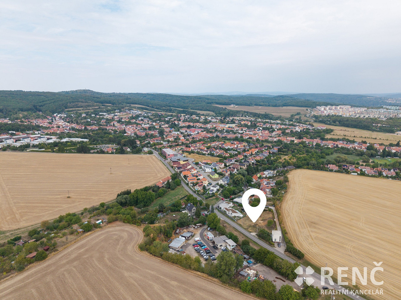 Prodej stavebního pozemku 1 594 m² – fotografie 2
