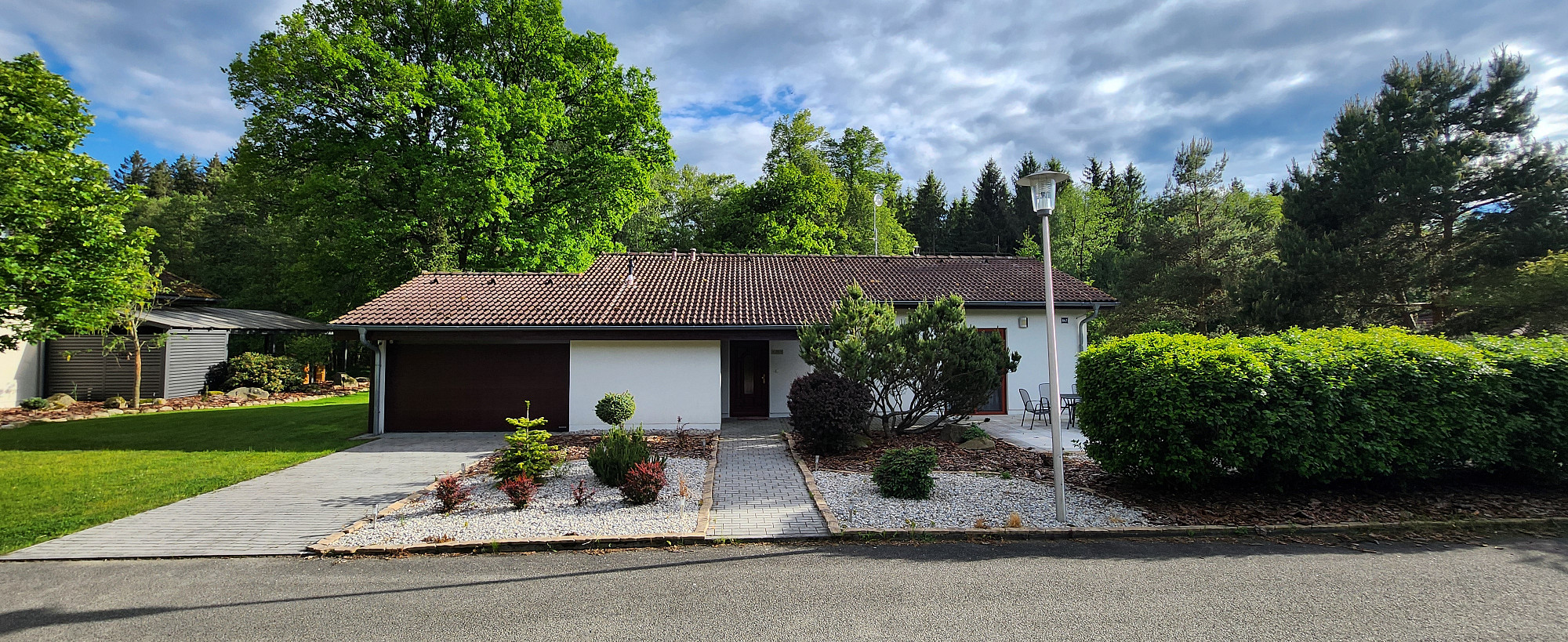 Pronájem domu 115 m² s pozemkem 967 m²