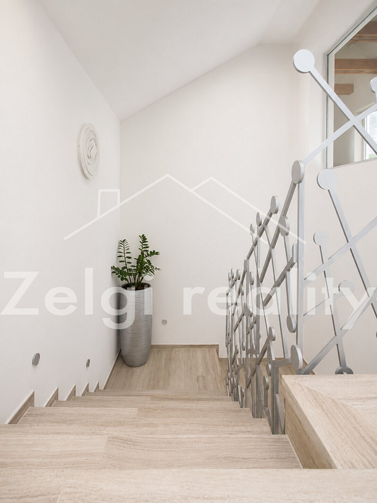 Pronájem kanceláře 19 m² – pohled 3