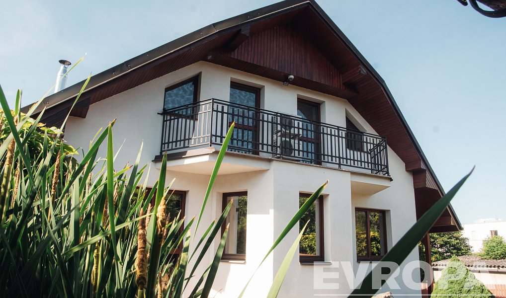 Prodej domu 226 m² s pozemkem 660 m², Pardubice – náhled fotky 4