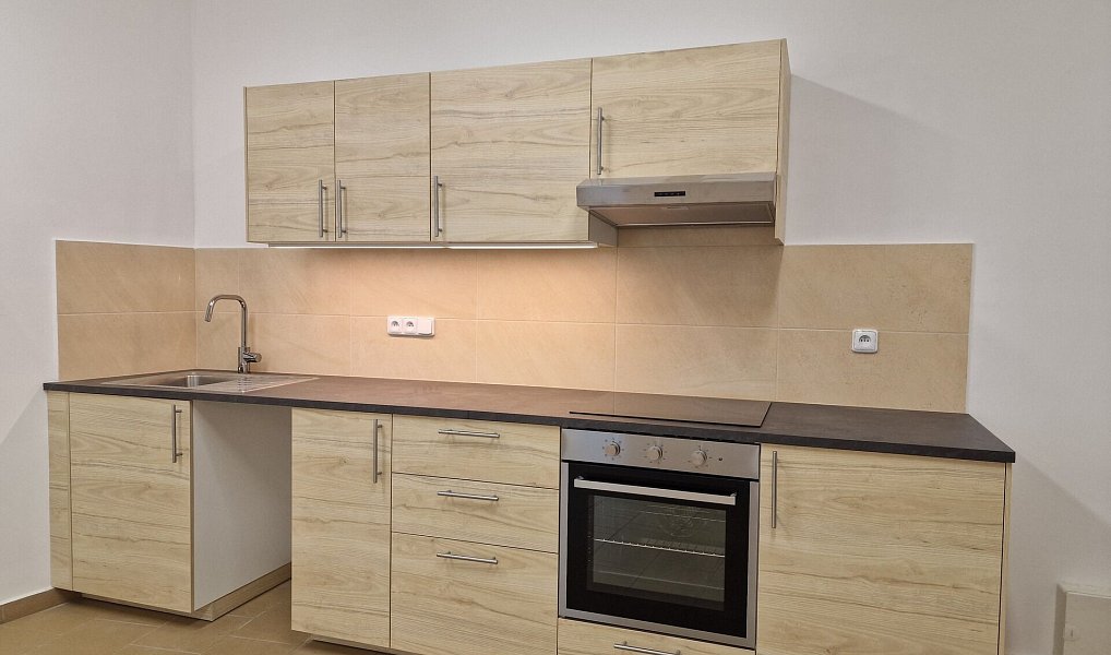 Pronájem bytu 1+kk 52 m², Příbram – náhled fotky 2