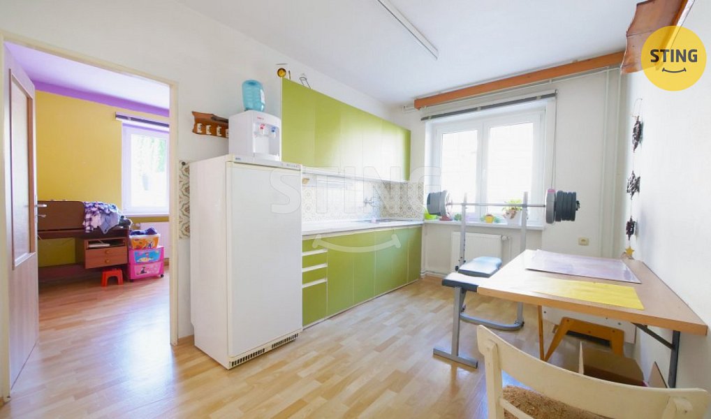 Prodej domu 295 m² s pozemkem 1 089 m², Holasovice – náhled fotky 24
