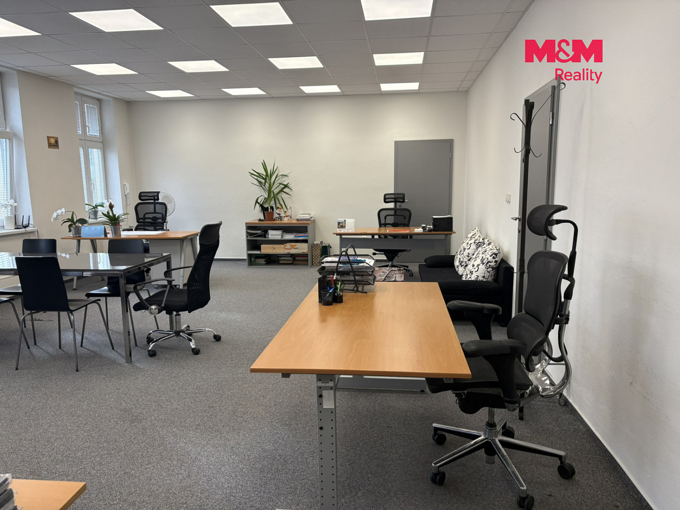 Pronájem kanceláře 113 m² – fotografie 3