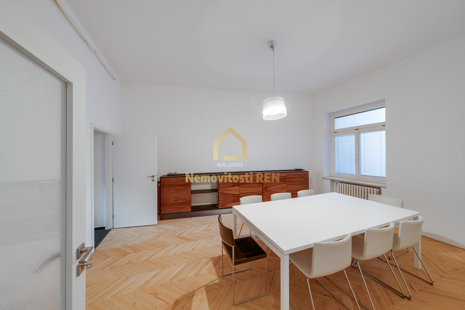 Pronájem kanceláře 113 m² — photo 5