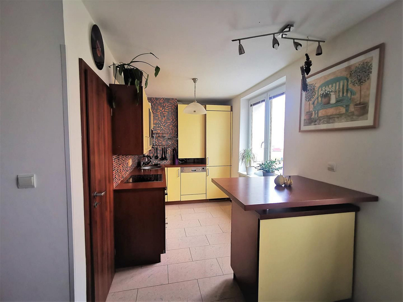 Pronájem bytu 3+kk 72 m² — photo 4
