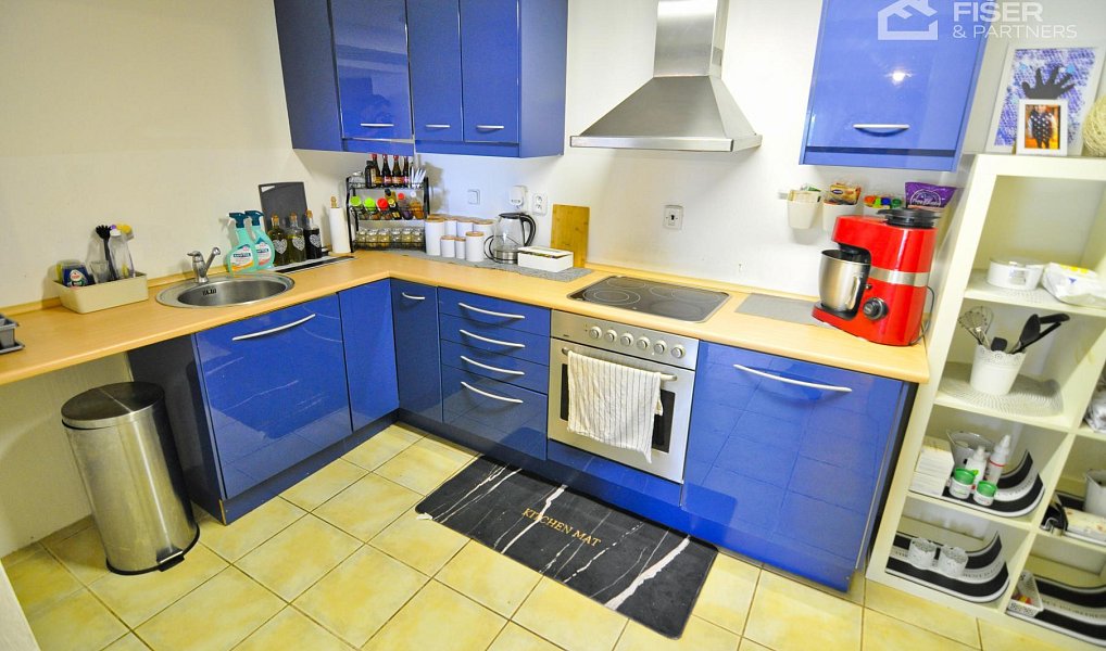 Pronájem bytu 2+kk, 120 m², Mštěnovice - Vsetín, Lešná