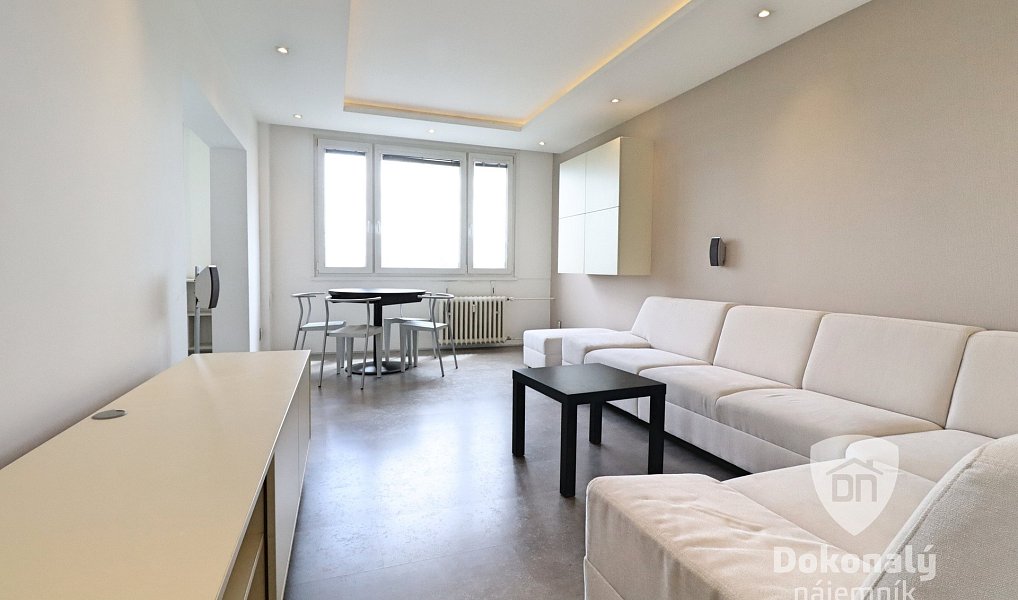 Pronájem bytu 3+kk 72 m², Praha – náhled fotky 2