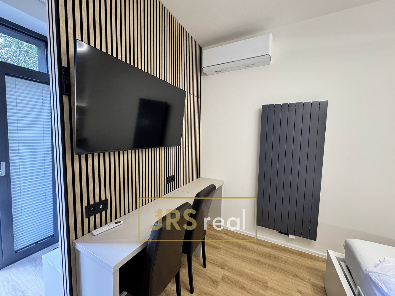Pronájem bytu 1+kk 22 m² — photo 3