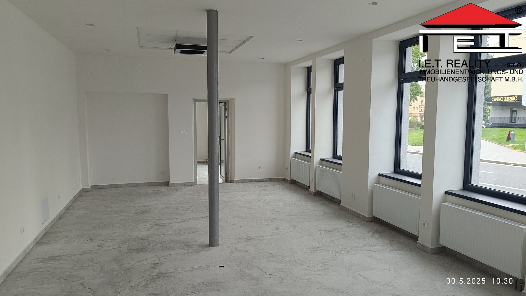 Pronájem obchodních prostor 94 m² – fotografie 4