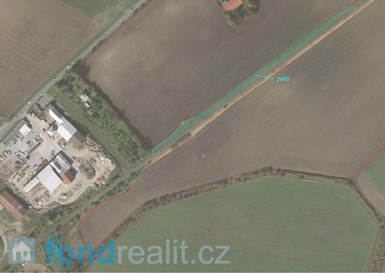 Prodej pozemku 2 273 m² – fotografie 3
