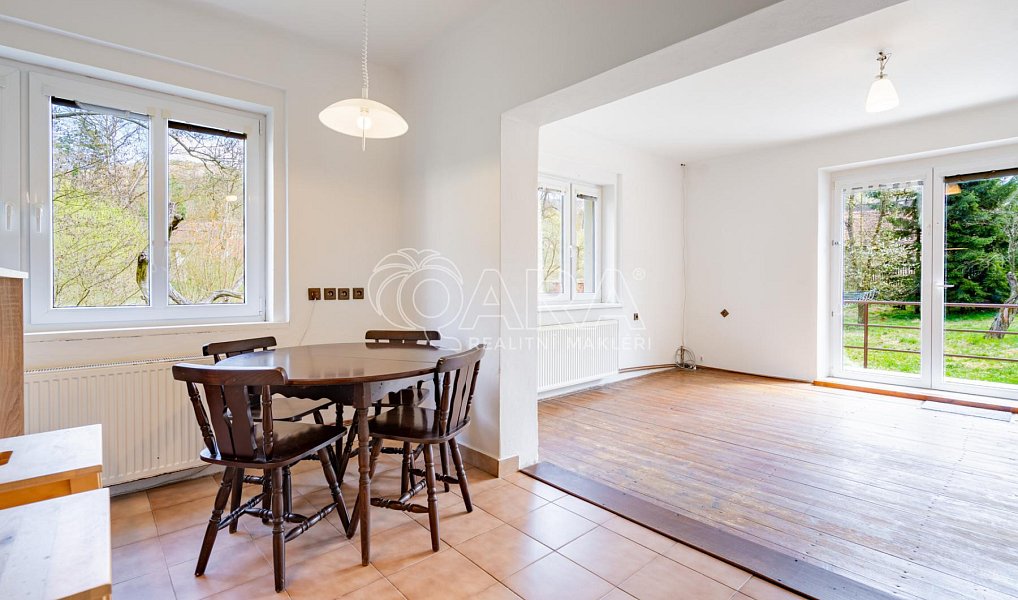 Prodej domu 312 m² s pozemkem 3 785 m², Beroun – náhled fotky 11