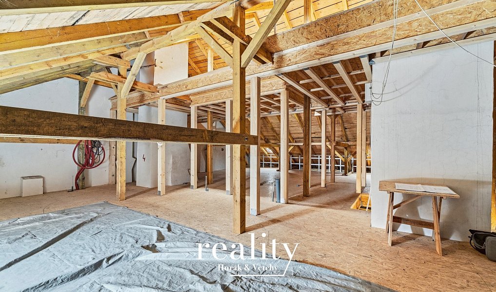 Prodej komerčního objektu (jiného typu) 160 m², Jihlava – náhled fotky 11